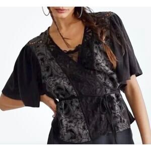 The Free People Blossom Top / sz M